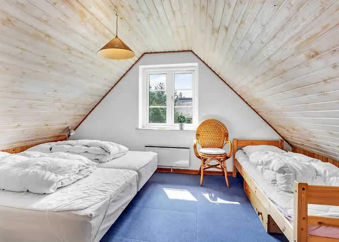 Casa vacanze Four-bedroom In *